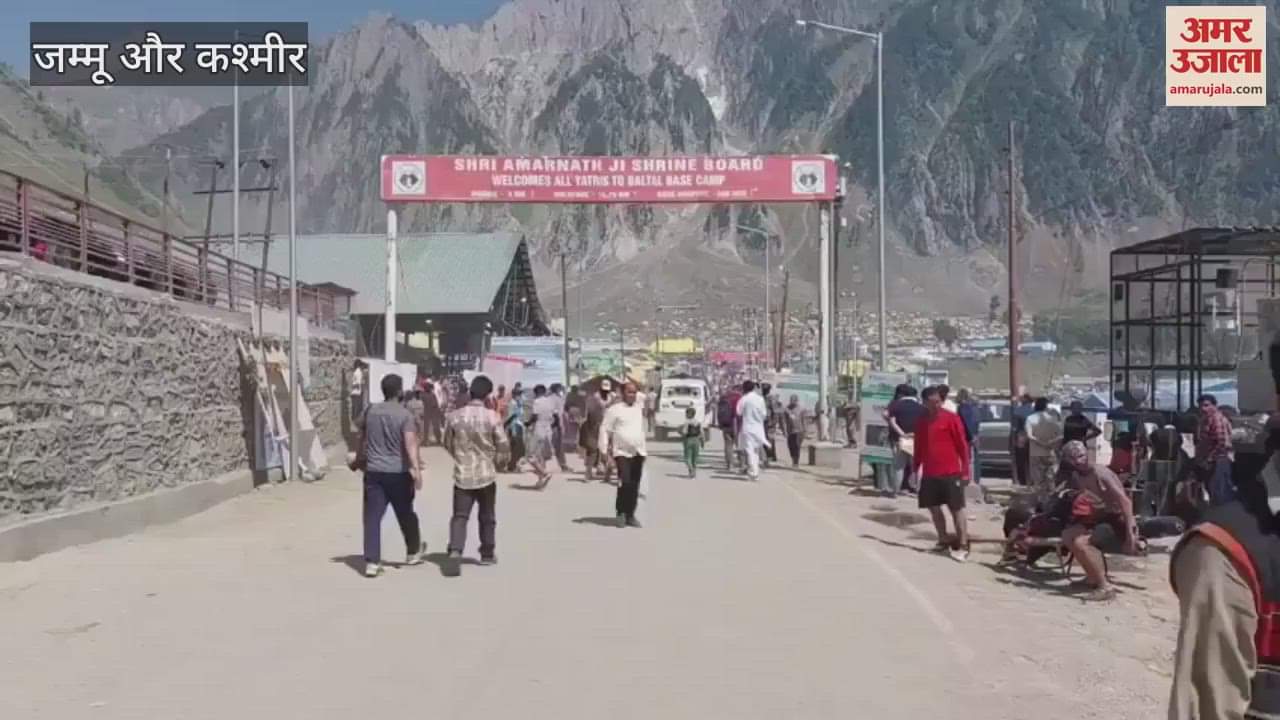 Amarnath Yatra from Baltal is in full swing with the echo of Har Har Mahadev