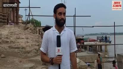 Ganga water level is rising in Varanasi 10 ghats lost connectivity VIDEO