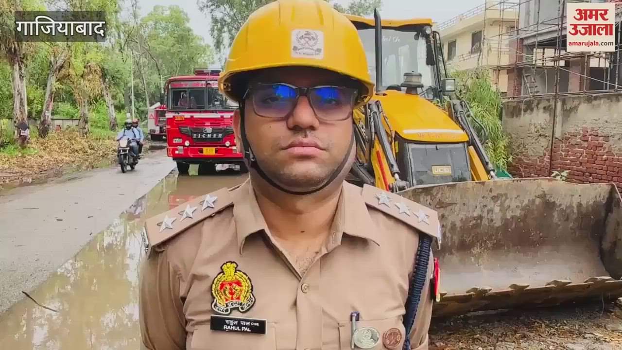 huge fire broke out in two paper factories in Ghaziabad