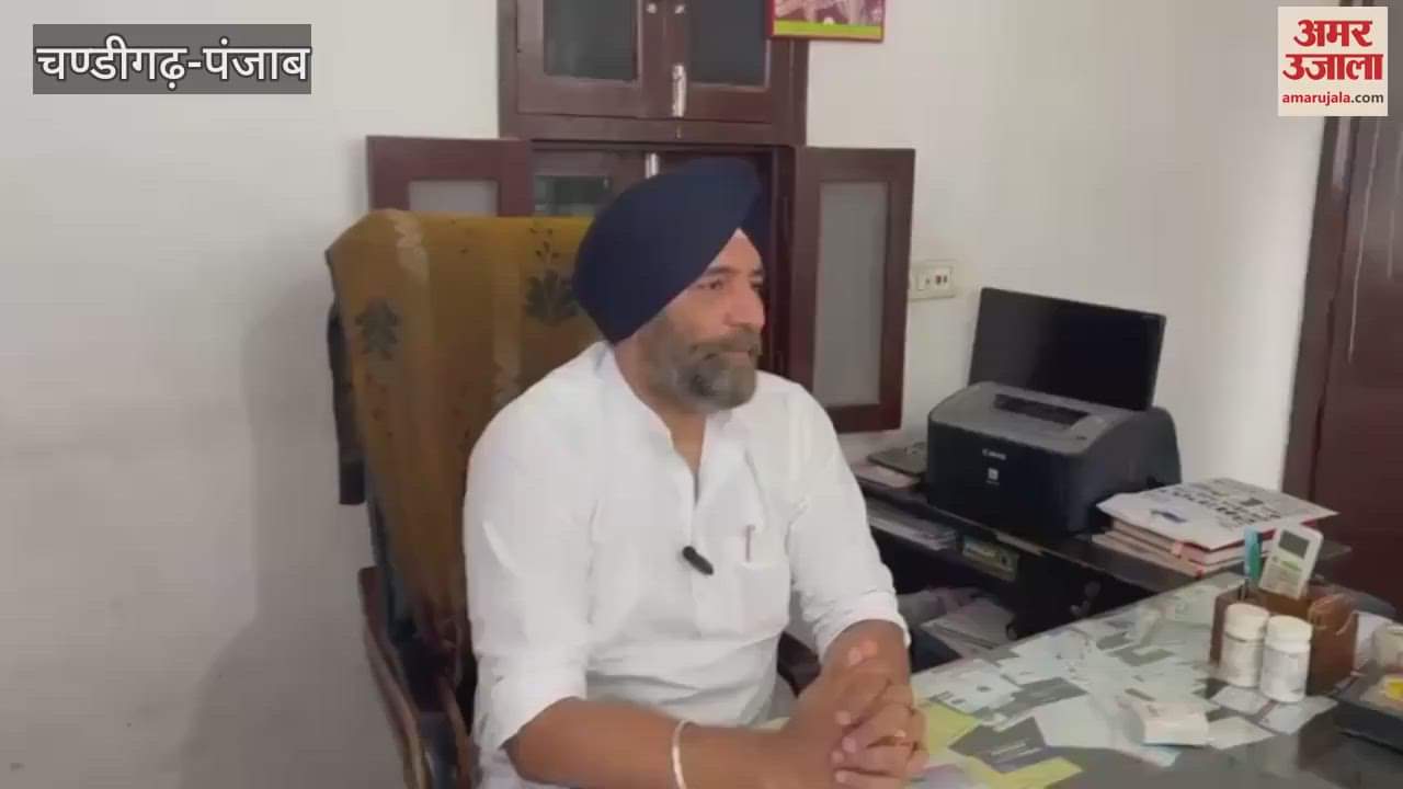 police stopped Winnerjit Goldy from going to Chandigarh In Sunam