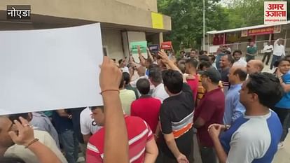 Residents Protest Against 40% Maintenance Fee Hike At La Residencia Society In Greno West – Amar Ujala Hindi News Live