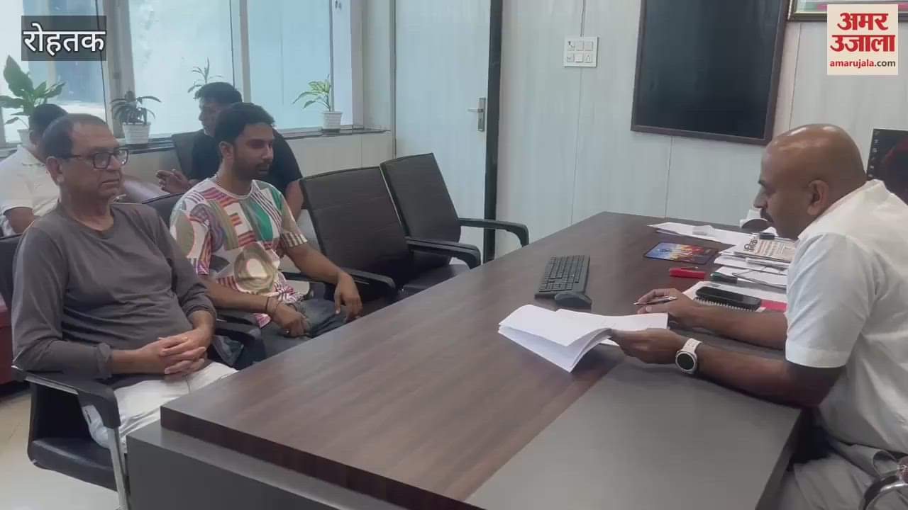 Consumers presented their complaints regarding farm connections and bills in the electricity court in Rohtak