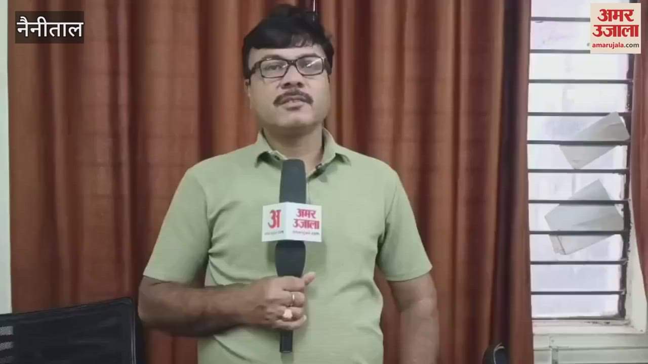 Due to rain many shops on the Forest Department premises and Nainital Road were waterlogged in haldwani