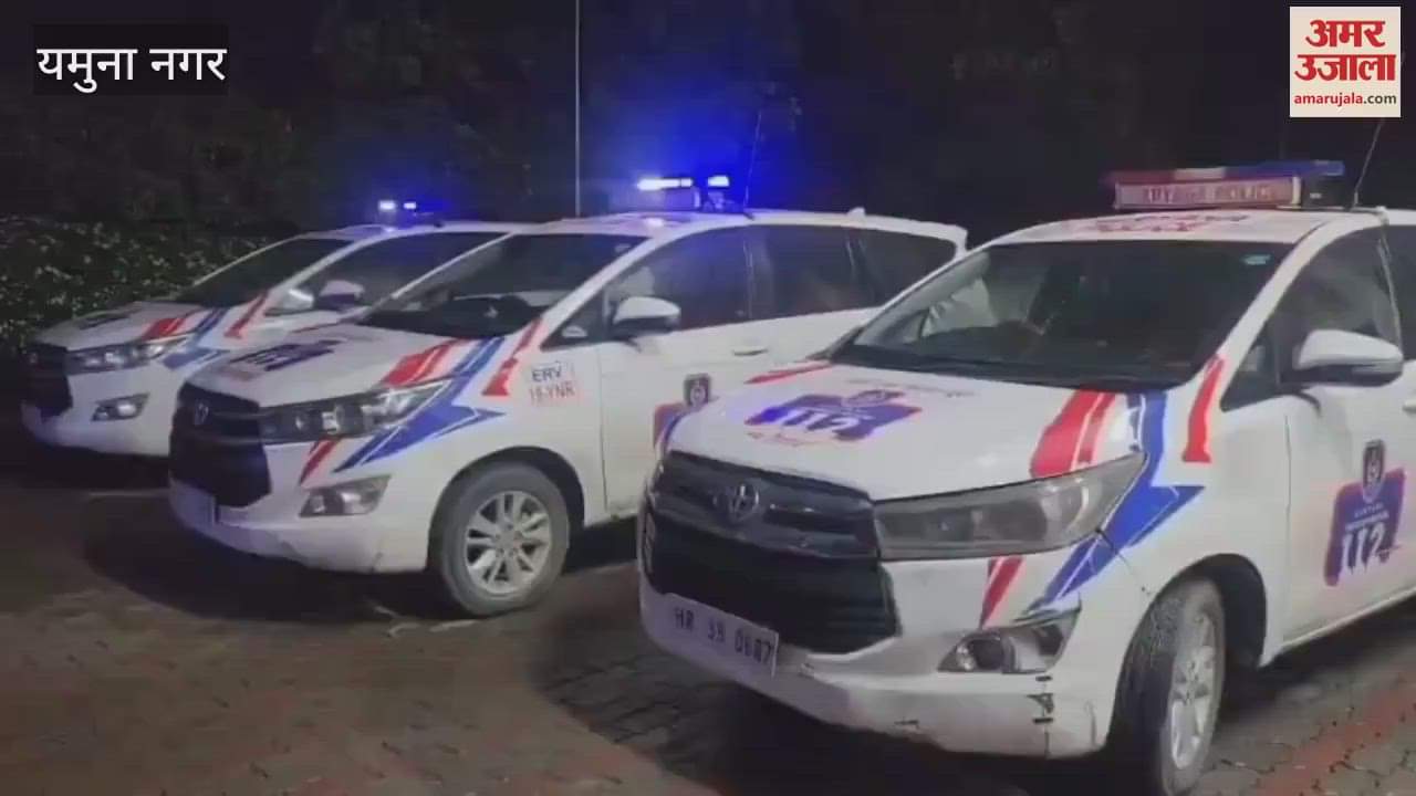 In Yamunanagar, when asked to keep alcohol away from Gangajal, the glass of the car was broken