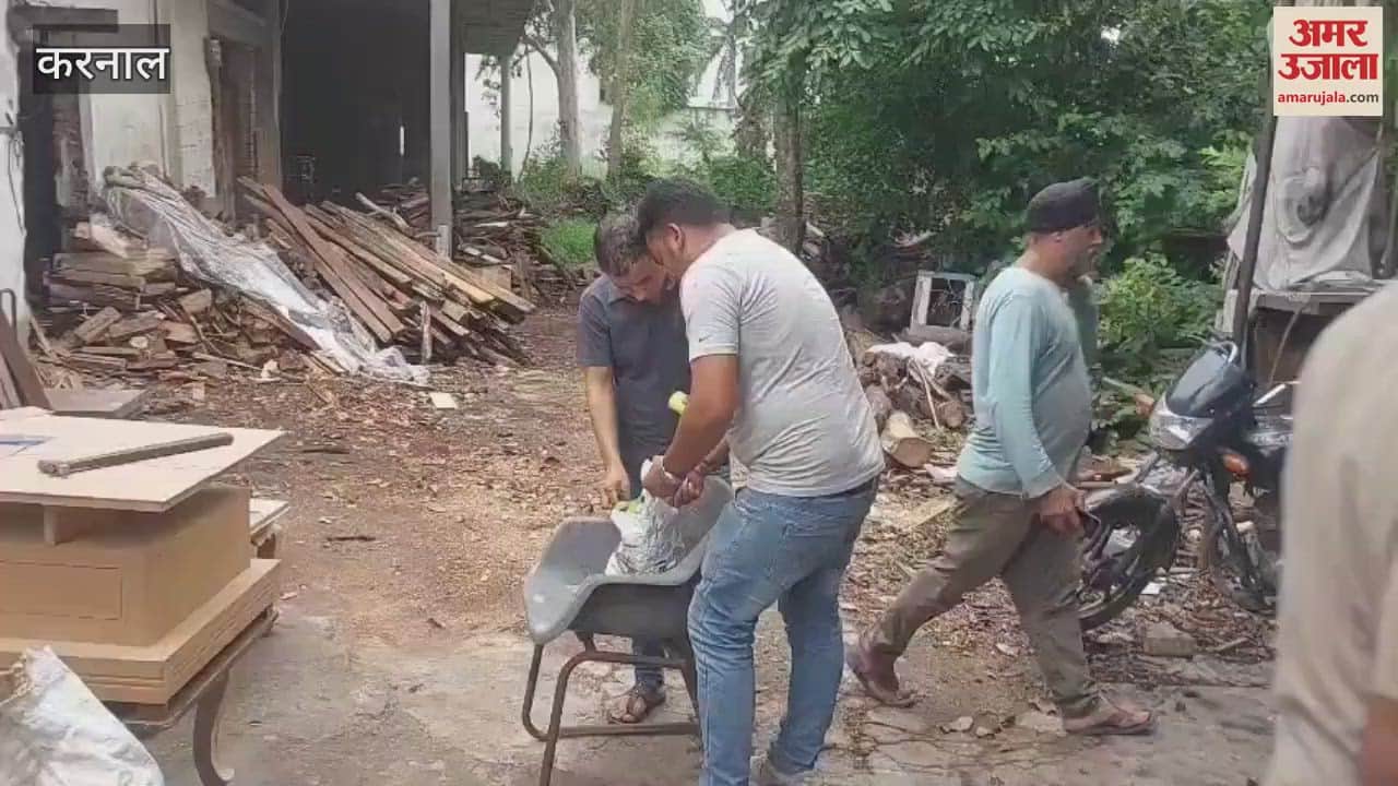 Municipal Corporation takes strict action against property tax defaulters in Karnal, many properties confiscated, two paid dues on the spot