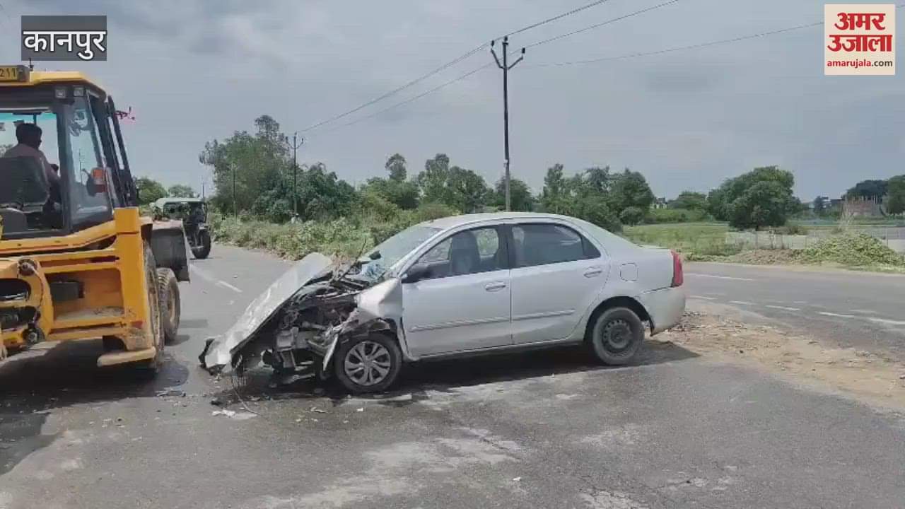 High speed car collided with tractor-trolley, three people injured