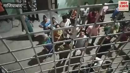 Armed miscreants entered house in Ghaziabad's Santpura