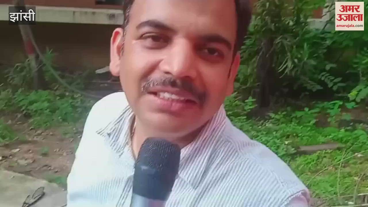 Demonstration of electricity workers in Jhansi