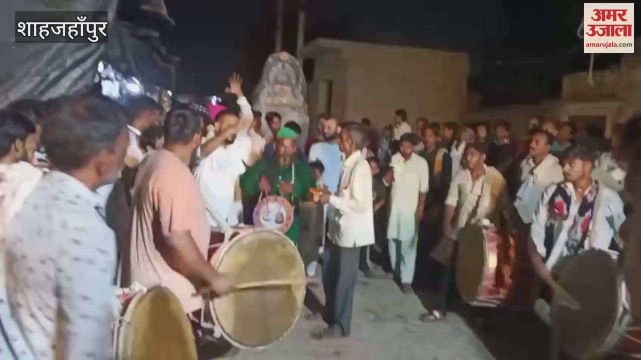 Tazia taken out in Shahbaz Nagar of Shahjahanpur