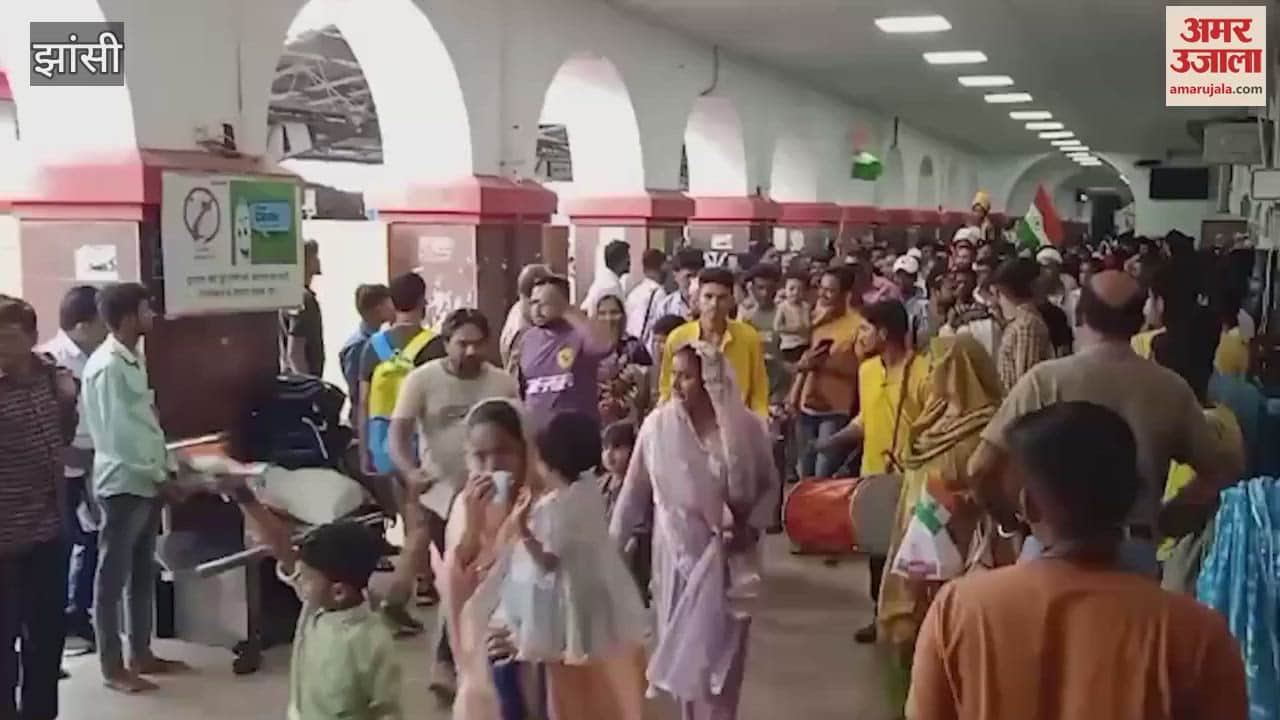 Jhansi daughter Imroz Khan returned to her country after winning a gold medal in America