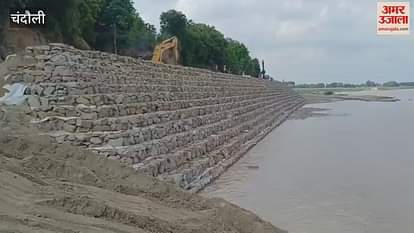 Ganga reached near stone being placed at Tanda Kala Ghat villagers worried