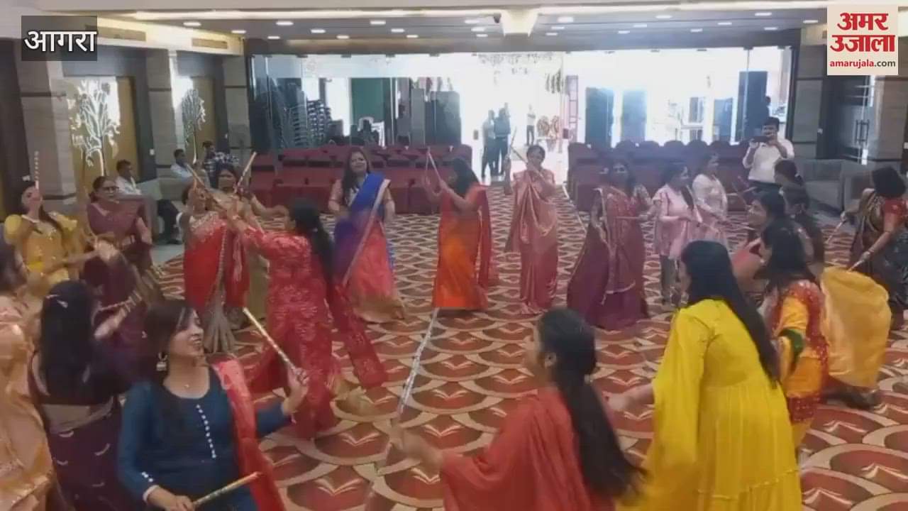 Dandiya organized on Agrasen Jayanti