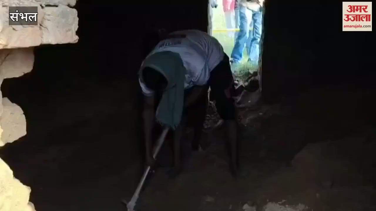 Believing it was a gold necklace, a friend, along with his accomplices, murdered the victim.