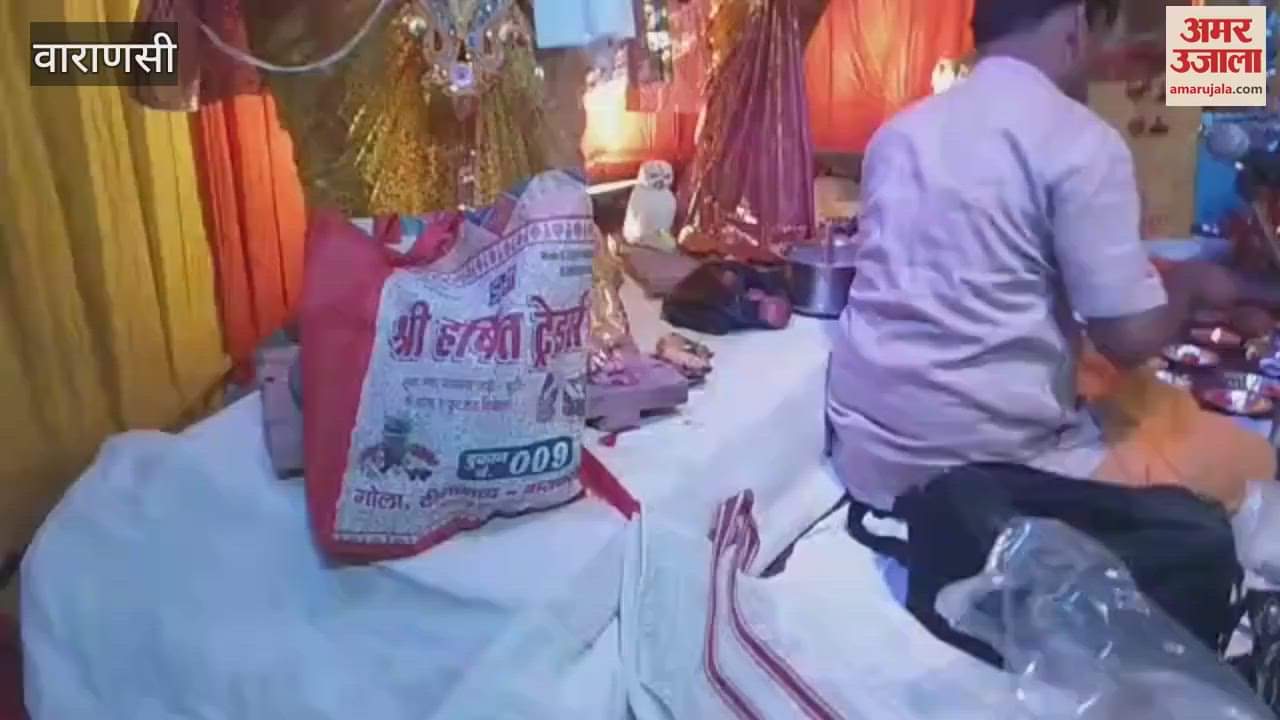 On the first day of Navratri idol was installed and chants of Mother Goddess raised