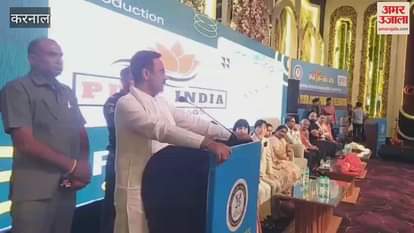 At the NIFa program in Karnal, the Speaker of the Legislative Assembly, Harvinder Kalyan, appealed to everyone to serve the poor and the weaker sections of society.