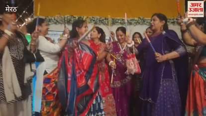 Meerut: Rotary Club organised Dandiya programme at Hotel Convey, various cultural programmes were presented