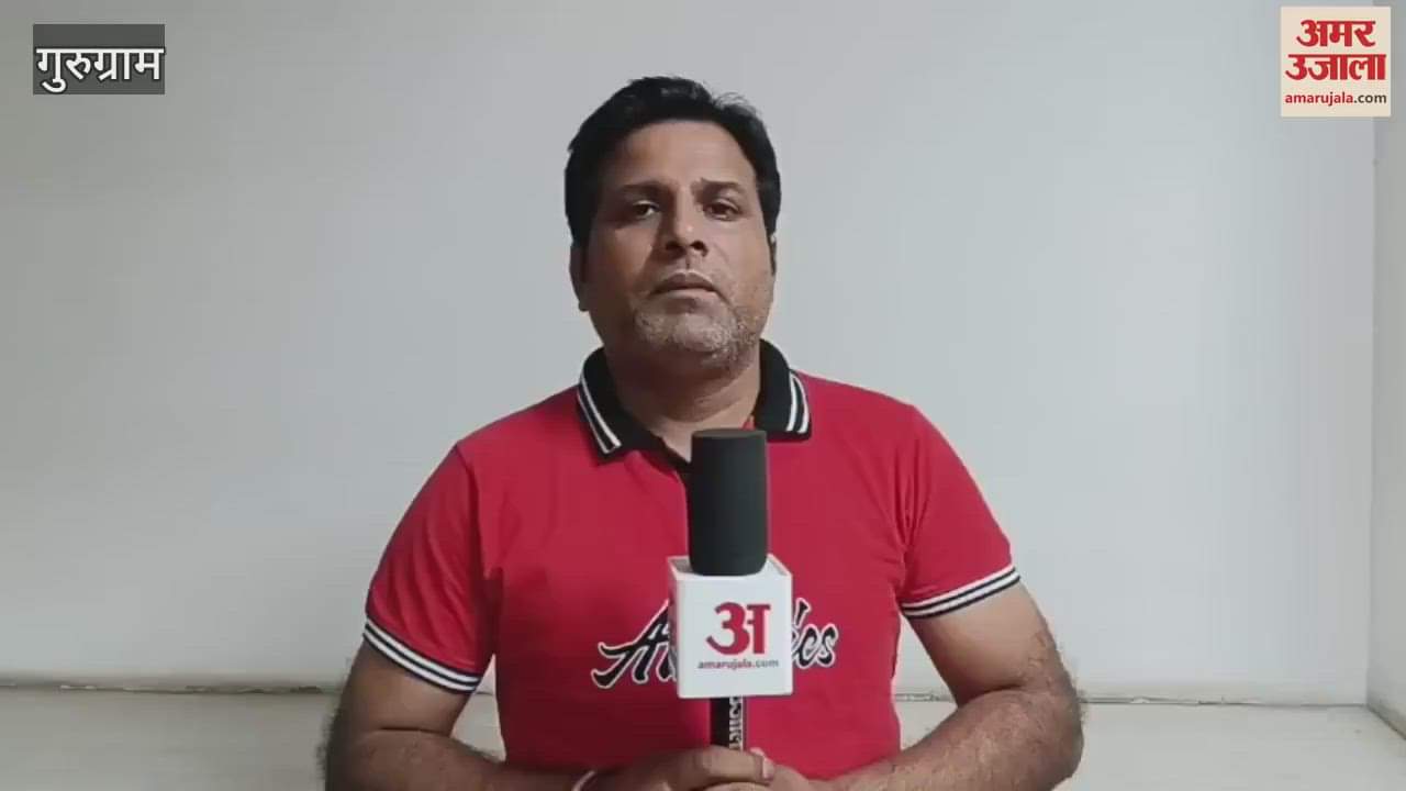 Panchayat was held in Dundahera village in Gurugram to discuss assault on a father and son.