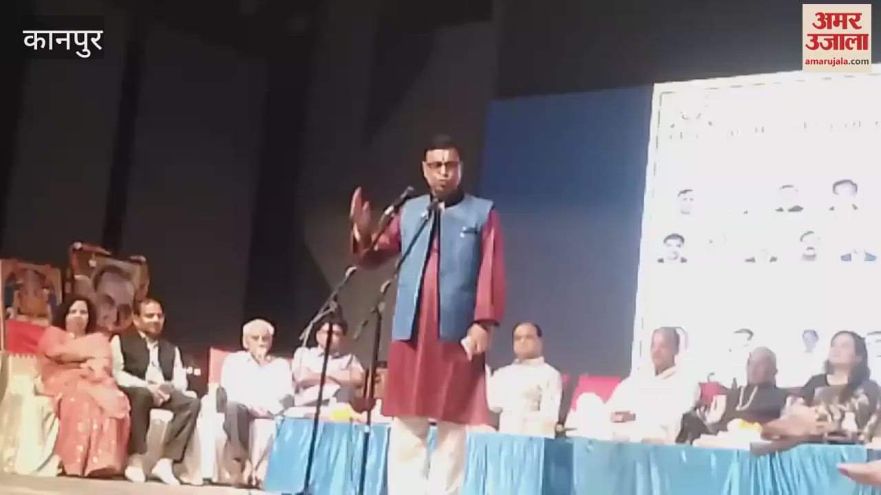 Poems show patriotism, love, and respect for Hindi