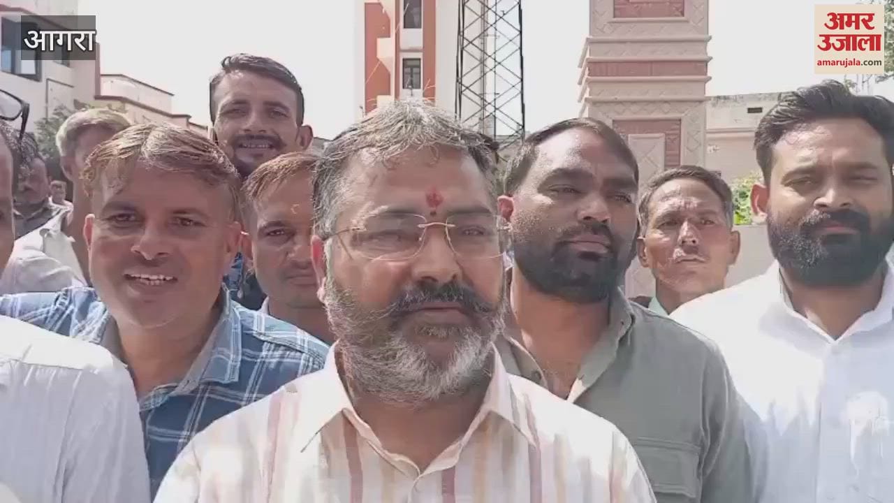 Uproar in police station over beaten on BJP official