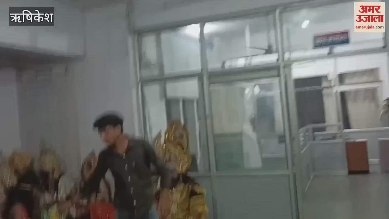 Rishikesh: Shri Ram went to the police station to save his devotees from the case filed against them