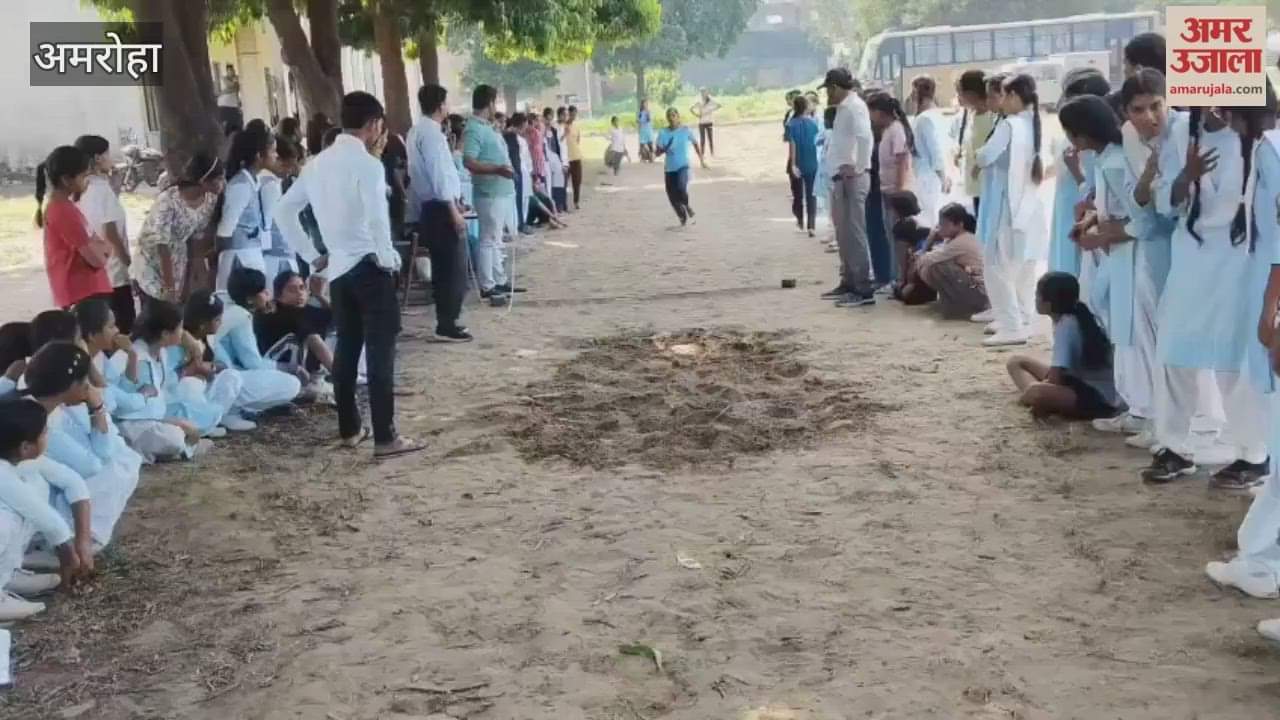 Cluster-level sports competition held in Gajraula; female students showcased their talent