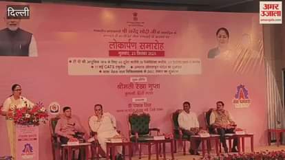 CM Rekha Gupta said We want ambulances to come before pizzas in Delhi