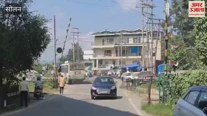 People got angry over the proposal to close the Chambaghat railway gate in Solan accusing the local administration of misleading them