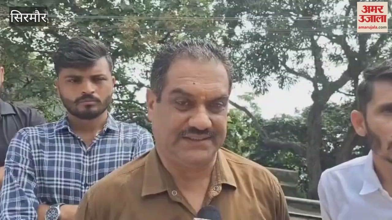 Sirmour Traffic on Sarahan-Chandigarh road has been stalled for a month, people are troubled