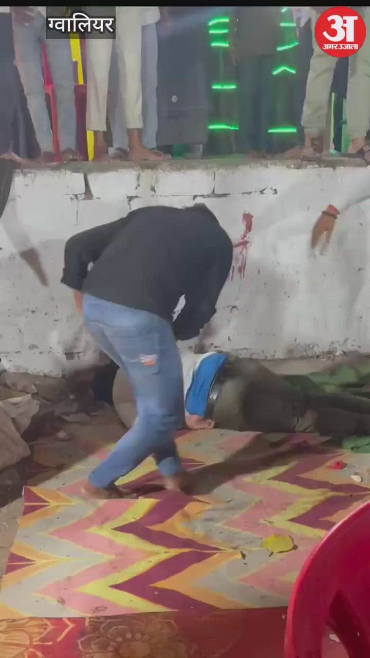 Gwalior News: After a dispute over a car, a young man was shot dead at a Devi Jagran.