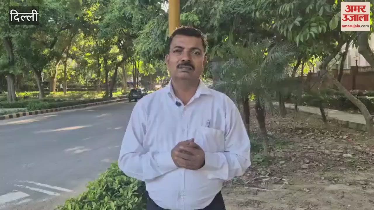 The accused Baba was fond of living a luxurious life