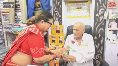 Mayor meets shopkeepers of Shastri Nagar, congratulates Central Government on its decision to reduce GST