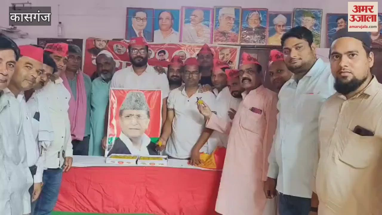 Sweets distributed on release of Azam Khan