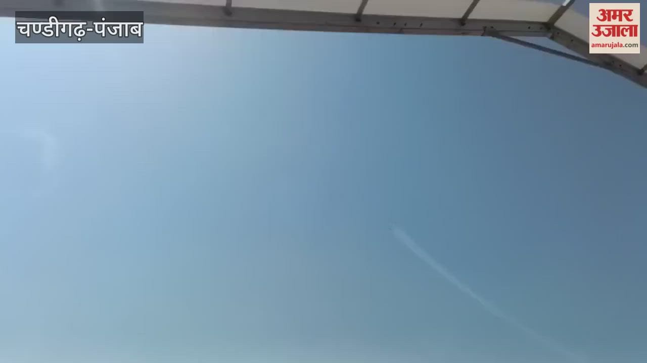 Surya Kiran Aerobatic Team performs at the farewell ceremony of MiG 21
