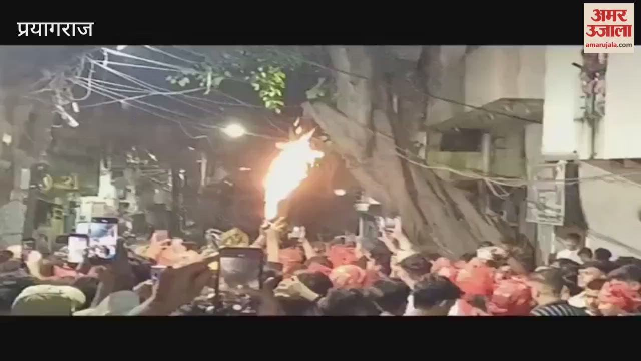 A young man opened fire in a black costume, causing panic among hundreds of people.