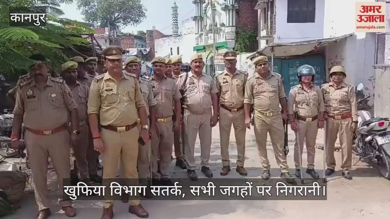 कानपुर: शुक्लागंज में एसपी ने की पैदल गश्त, कोतवाली परिसर में बैठक कर दिए आवश्यक निर्देश