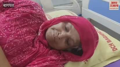 Baghpat: Snake bites womans finger while taking out a box from cupboard, hospitalised