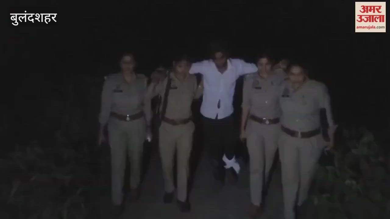 Women police and SWAT team encounter gangster wanted under Gangster Act in Bulandshahr