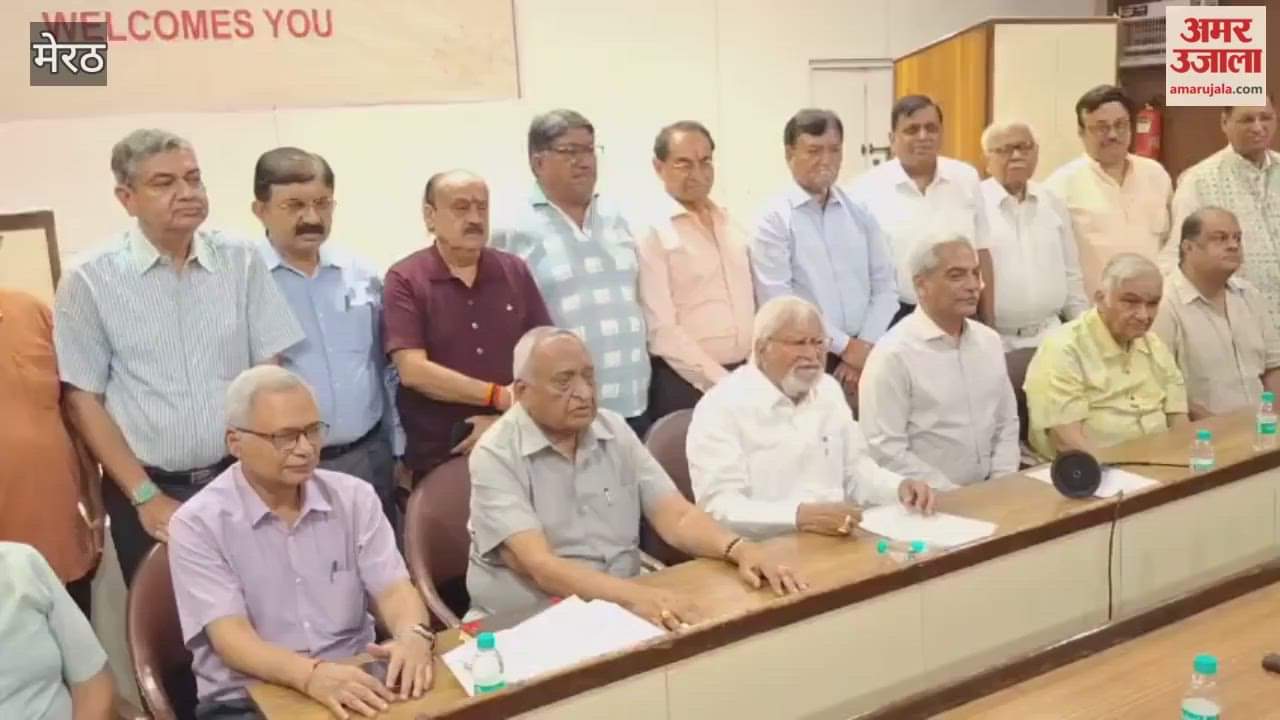 Meerut: New executive committee of Western UP Chamber of Commerce and Industries Bombay Bazaar formed