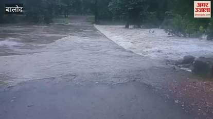 Rain causes rivers and streams to overflow bridges submerged villages cut off from communication in Balod