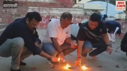 Lamp donation at Shastri Ghat in Kashi on World Tourism Day