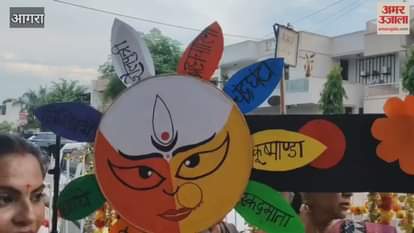 Organizing Navratri festival program