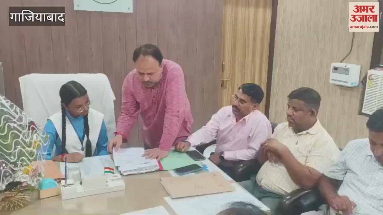 Mission Shakti 5.0 Ghaziabad district topper Kajal Rani becomes Block Development Officer for a day