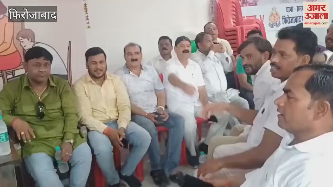 Police put SP leaders and mla under house arrest in firozabad