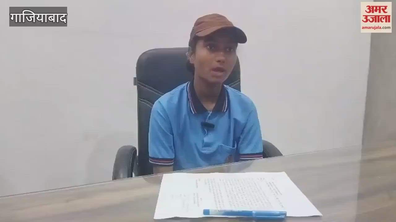 A labourer daughter became ACP in Ghaziabad one day