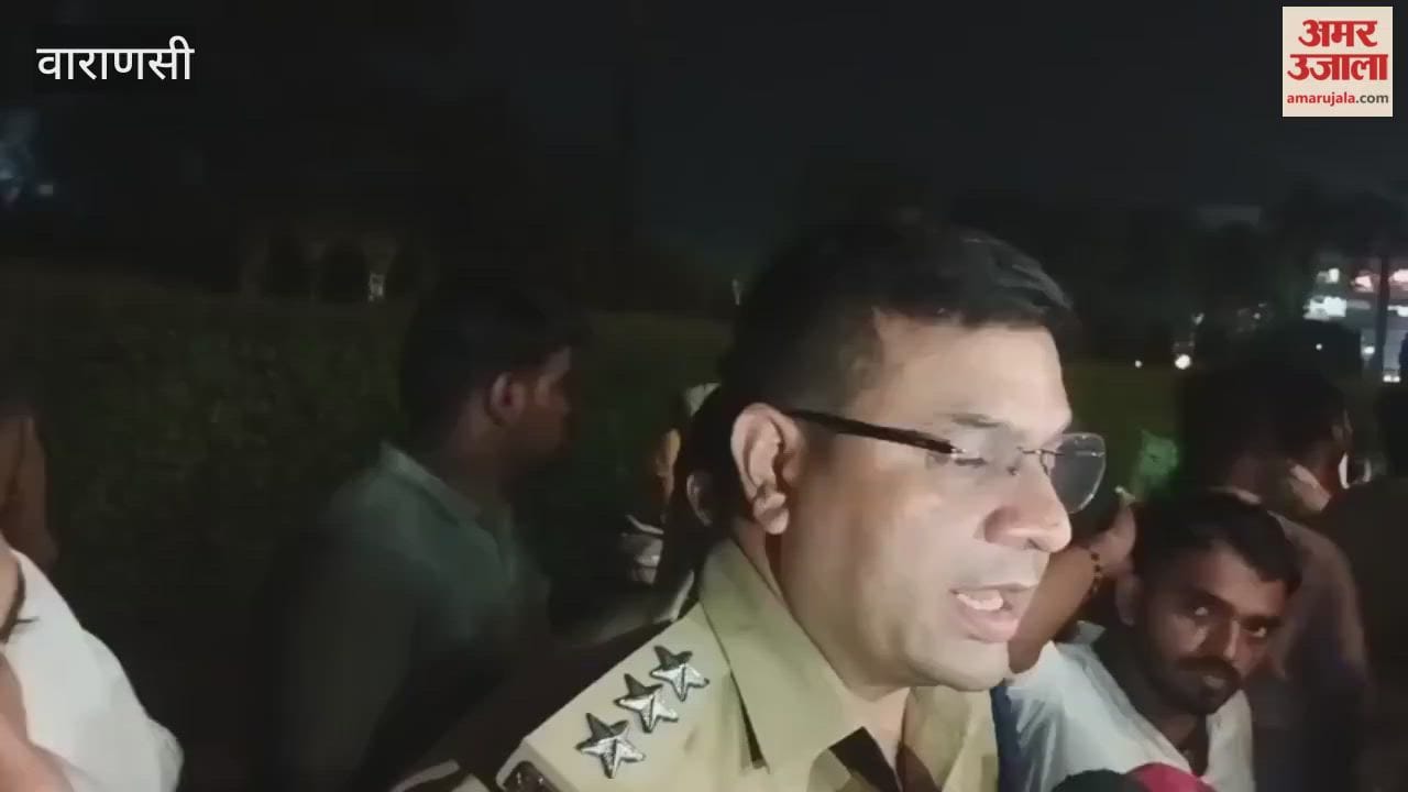 Ruckus at Dandiya Night in Varanasi in the name of Pawan Singh