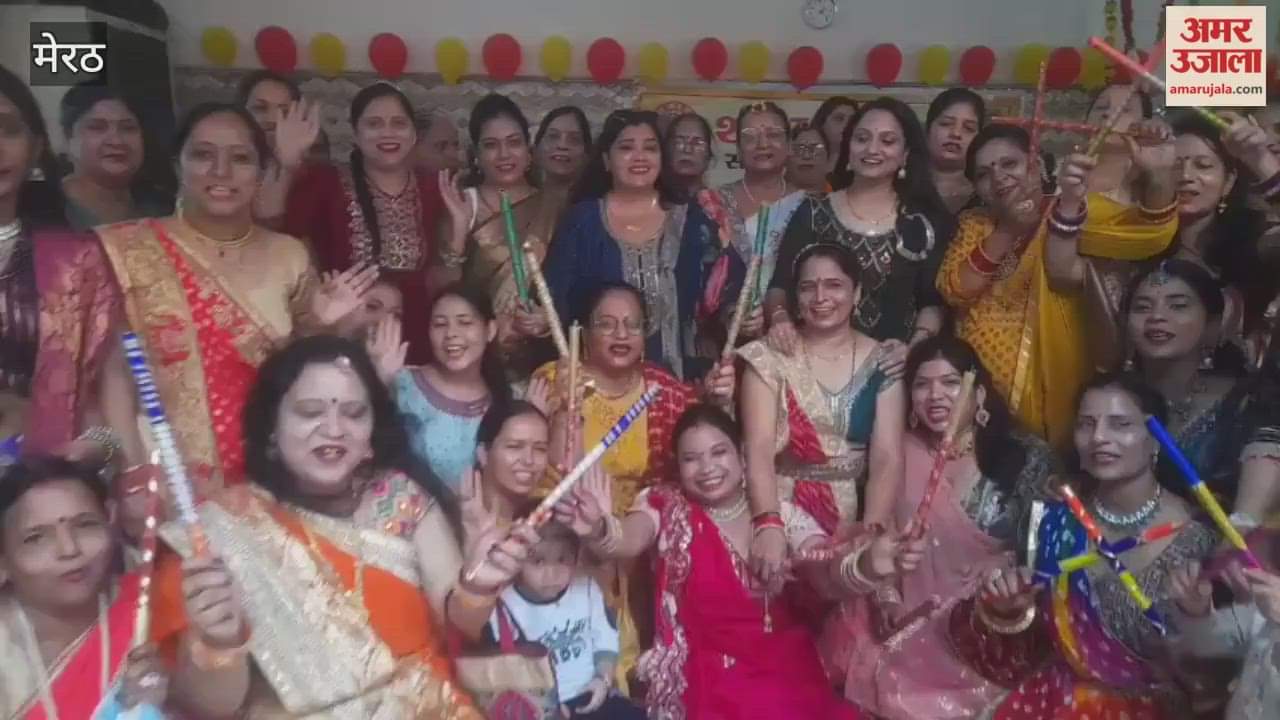 Meerut: Dandiya festival organised