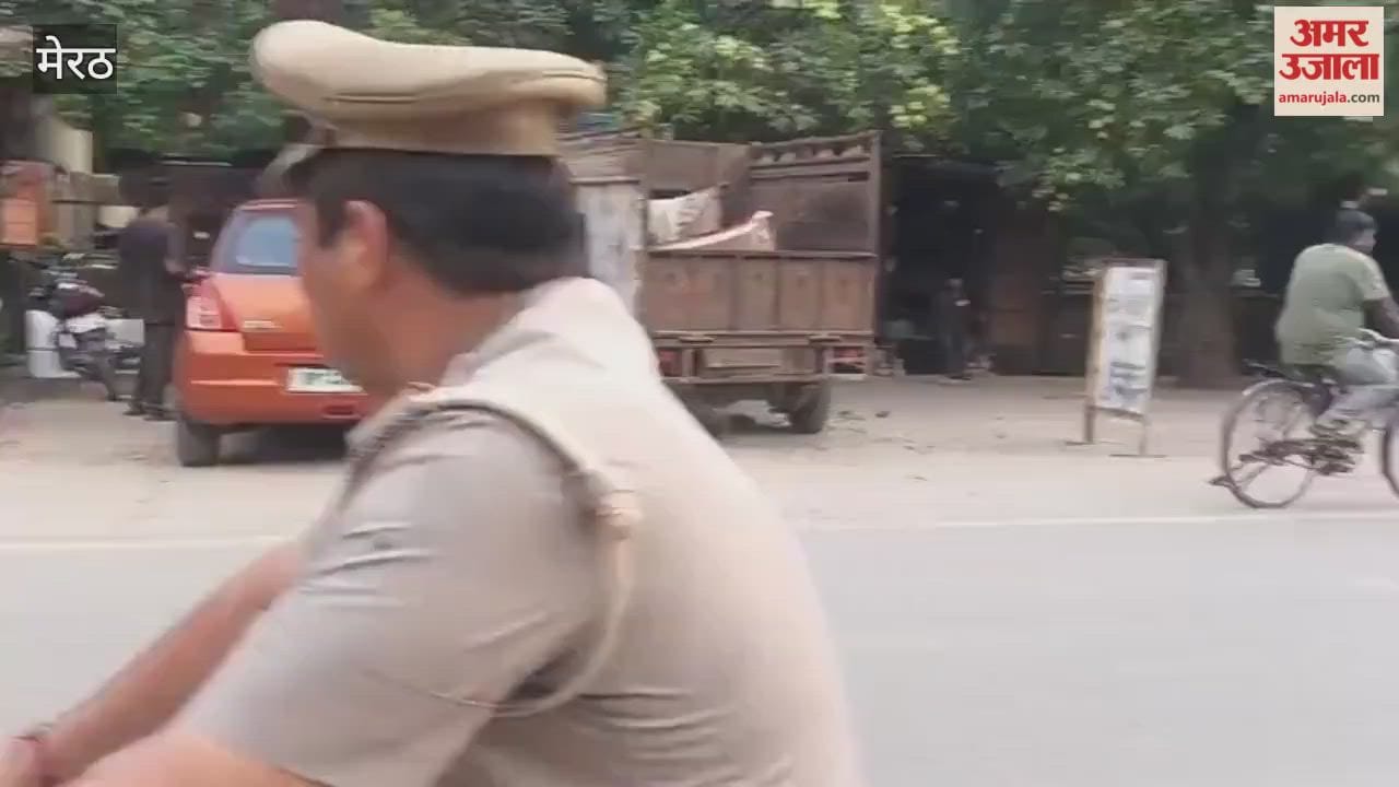 Meerut: Police and RAF contingents conducted a foot march in Sardhana to maintain peace and security