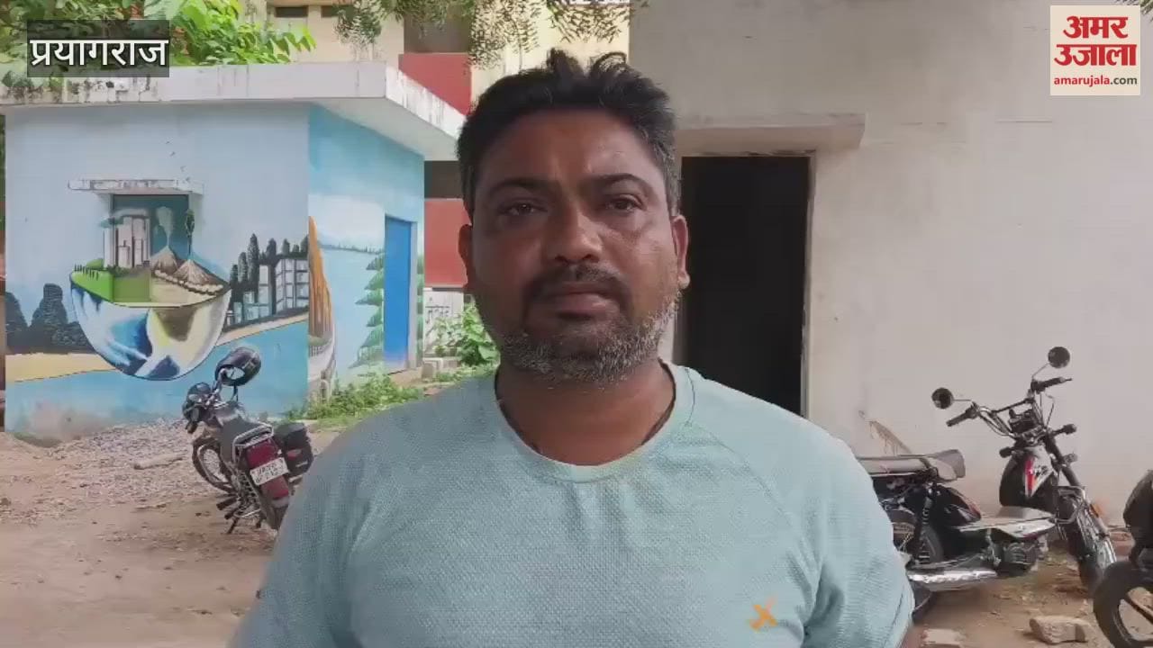 A girl who went to attend Durga Puja died of electrocution; the organisers refused to shut down the DJ.