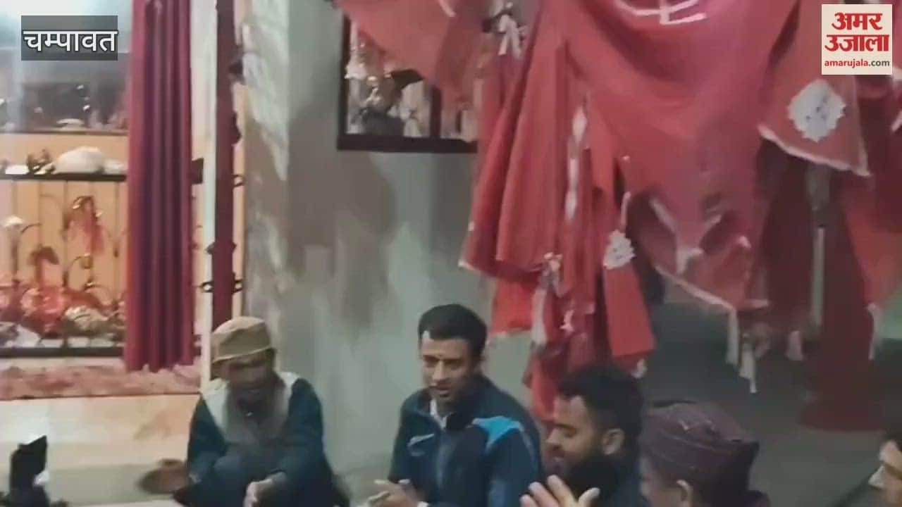 Bhajan sandhya organized on Navratri at Hingla Devi Temple at champawat