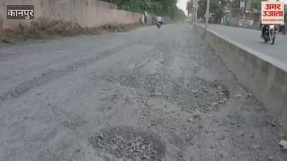 dilapidated condition of the road near Ratanpur village